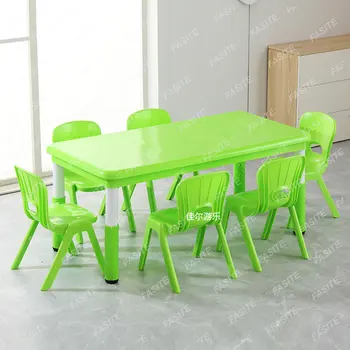 Darželio stalai ir kėdės yra lengva rūpintis. Sklandžiai mokymosi rašomasis stalas gali būti panaikintas. Mokymosi srityje žaidimai