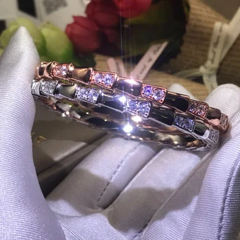 Seiko versija 18k rose gold pilnas deimantų sagtis dizainas su deimantu, inkrustacijos titano plieno apyrankė skirta moterims